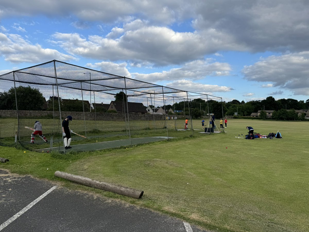 Dunfermline and Carnegie Comets ☄️ tweet media