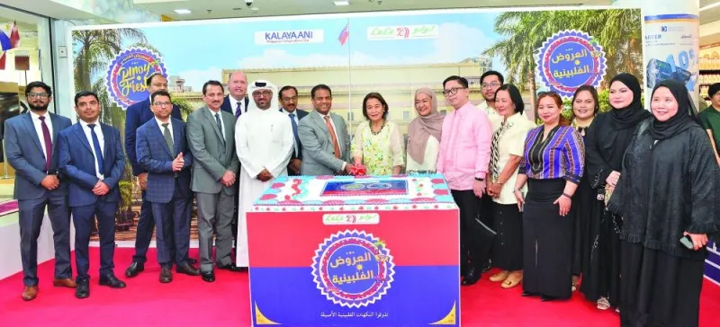 GulfTimes_QATAR's tweet photo. In celebration of the #Philippines Independence Day, LuLu Hypermarket has launched #PinoyFiesta, a grand retail festival featuring the best-loved Filipino culinary and speciality products. @LuLuHyperQA
๐ธ Shaji Kayamkulam
https://t.co/svyp3hCQXB https://t.co/ZbS0yVgg4z