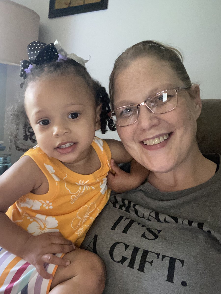 MelissaEdsell's tweet photo. Had a bad weekend but this little one came to visit and my bad mood disappeared!!! https://t.co/nXGbOf1Ue9