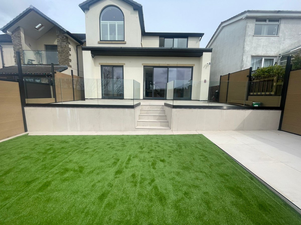 Cheadle Glass Systems tweet media