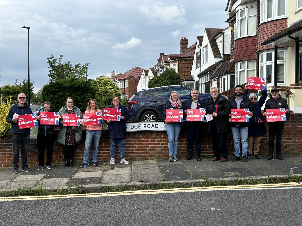 An incredible turnout for the last canvass before the 🚨big day🚨