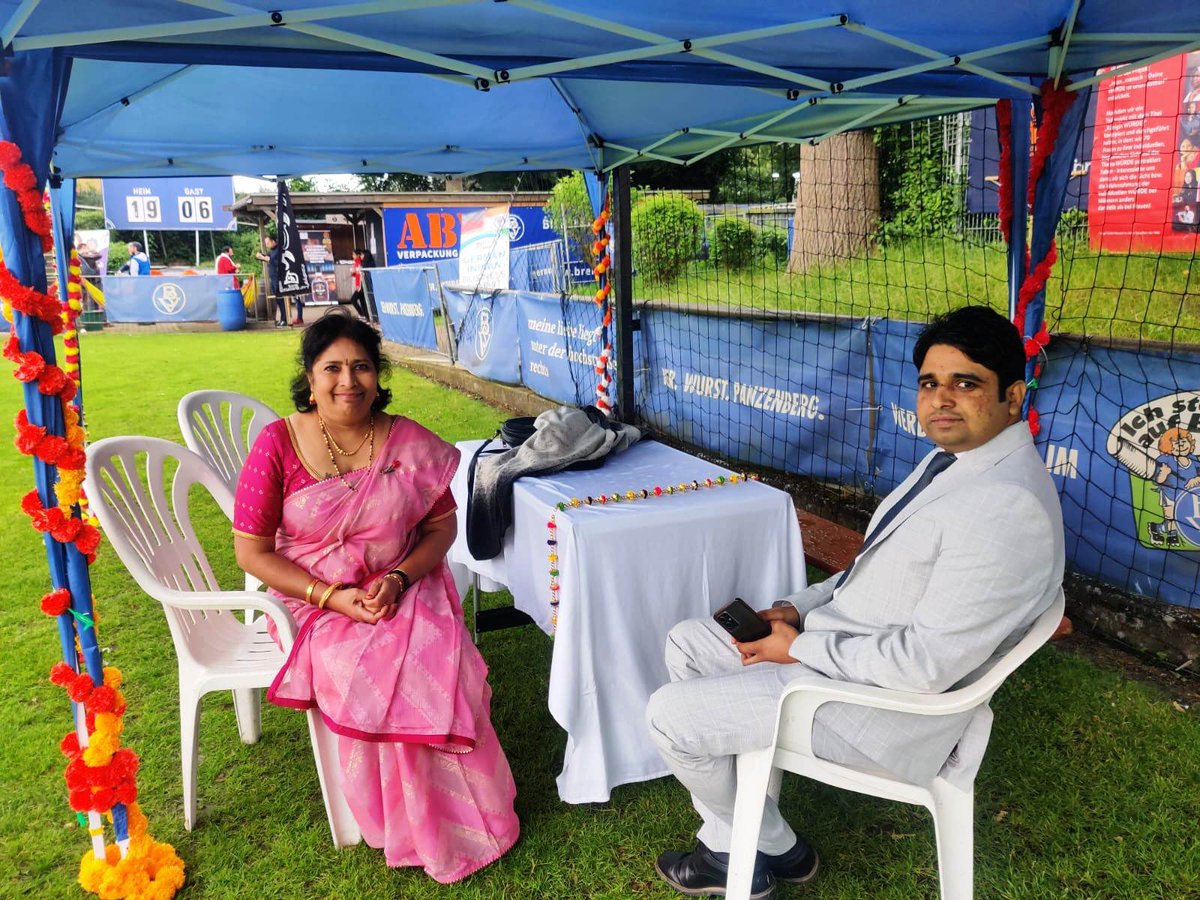 IndiainHamburg's tweet image. Successfully hosted a consular camp in Bremen alongside the India International Fest. The Indian diaspora greatly appreciated the session and consular services provided.
@meaindia @indiaingermany @diaspora_india
@mygovindia
#IndianDiaspora
#Consularservice