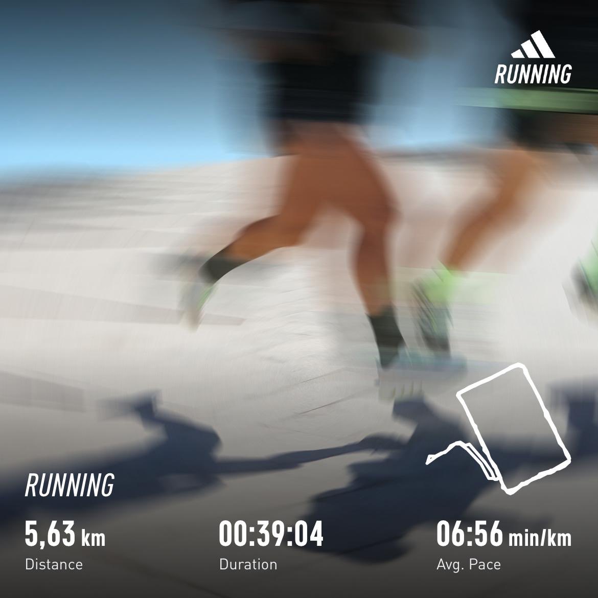 madeoftitanium_'s tweet photo. Del estrés del TFM salió un record de distancia!! Ahora a controlar el tiempo y el pace 🦾🦾 #M30D de @alotuyo_ está dando resultados positivosssss https://t.co/uofm5oXpGk