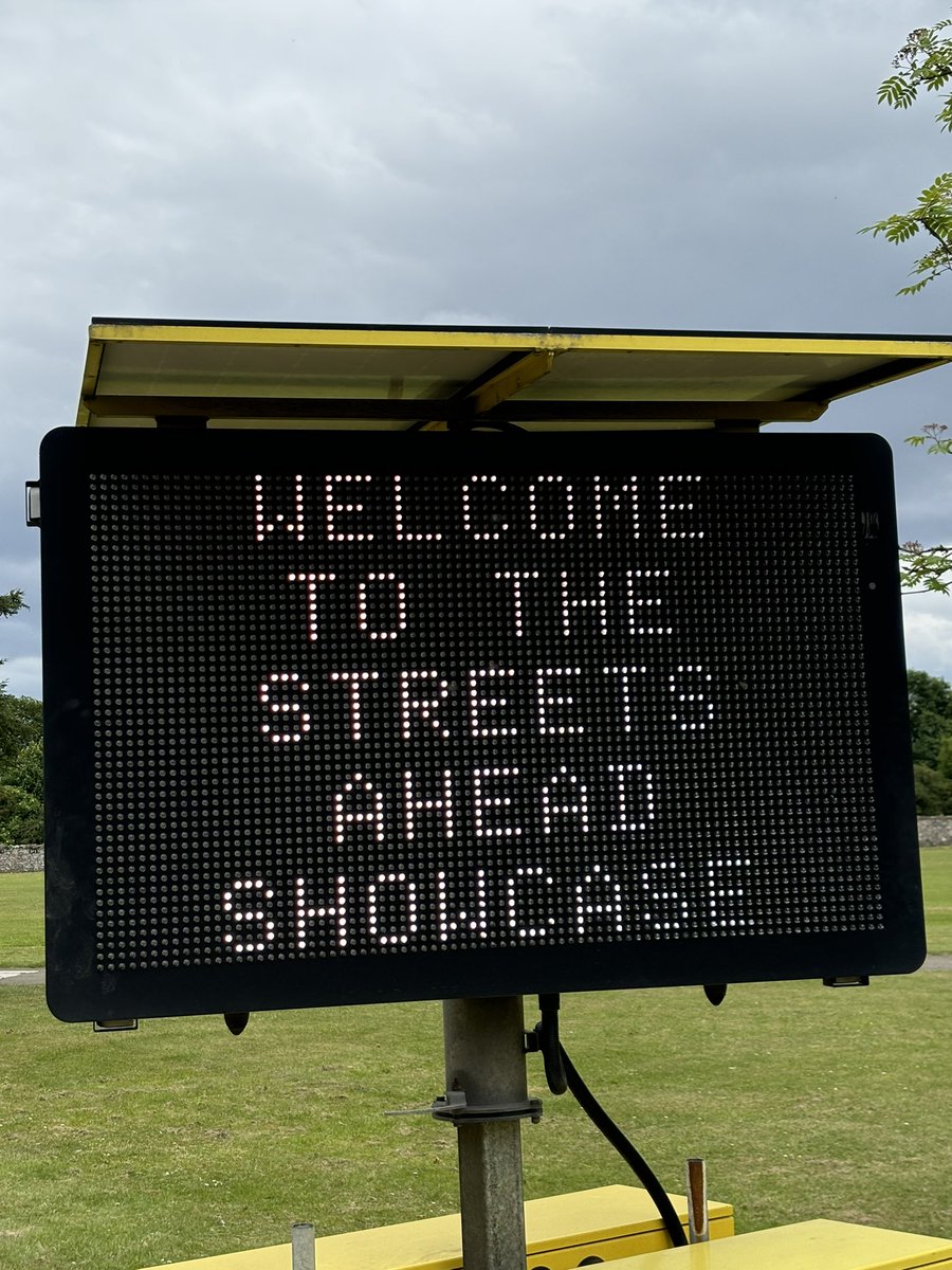 paulgmacari's tweet photo. Inspiring afternoon with S1 pupils @MackieAcademy taking part in the Streets Ahead Showcase. https://t.co/9aPzNxLqKZ