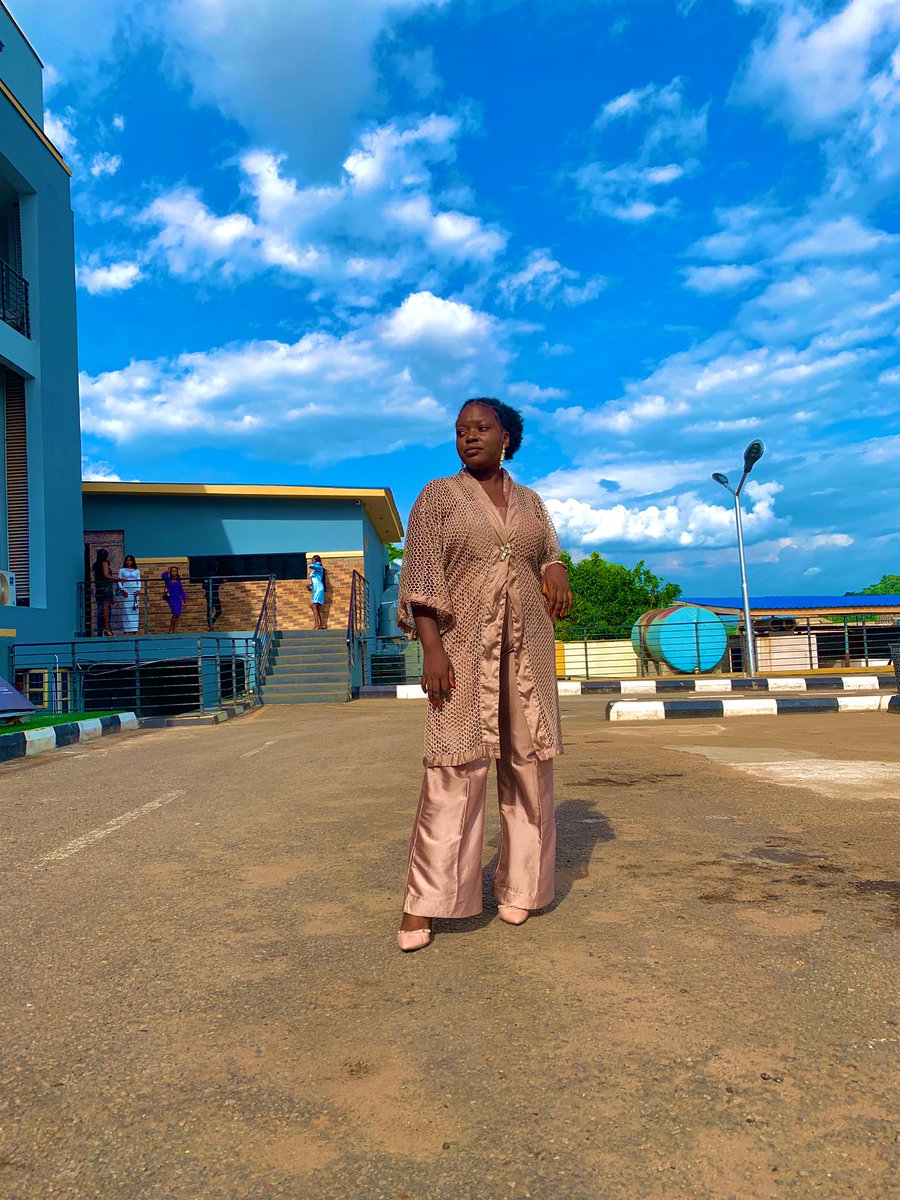 MopelolaLove1's tweet photo. Earlier today,
  I was at the training for civic actors and social influencers on using audit data to demand accountability at substantial level in Nigeria organized by PARADIGM LEADERSHIP SUPPORT INITIATIVE.

I MADE THE DRESS😉😉😍 https://t.co/s7jmTfOgbS