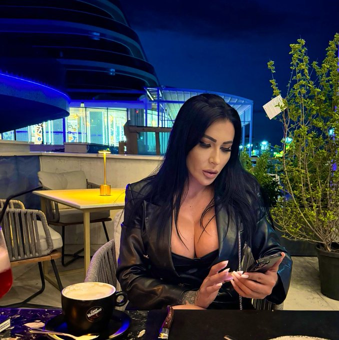 ⭐️ https://t.co/XVtY64XHt4