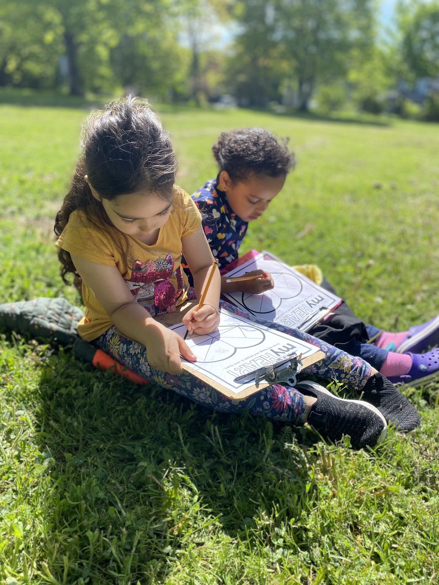 Jennifer Thomas tweet media