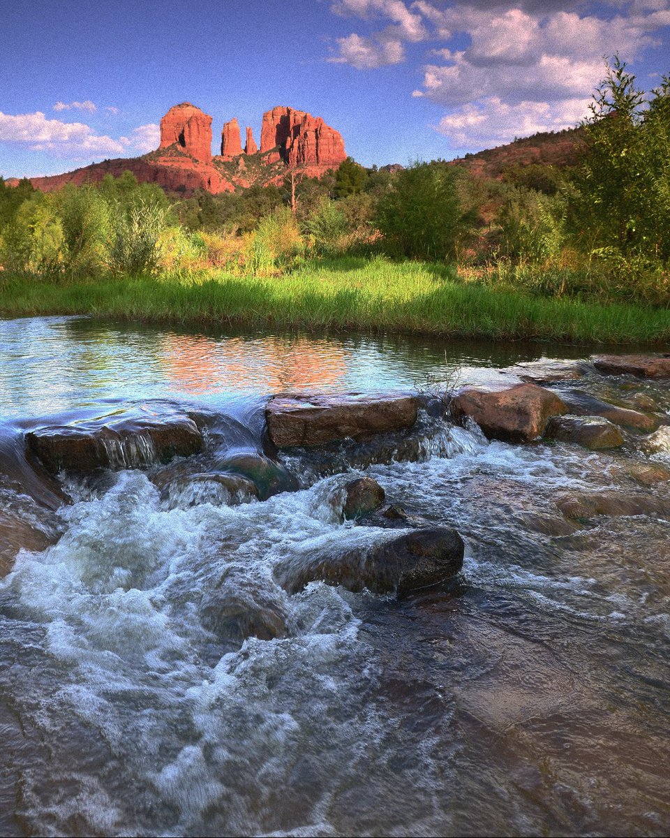 Tripadvisor's tweet photo. Summer plans include: Going on an 80-foot natural, sandstone water slide.📍Slide Rock State Park, Oak Creek Canyon, Sedona https://t.co/evGK6kXrs4 https://t.co/aVbuQccAdn