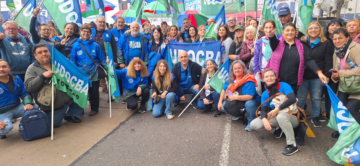 udocbacentral's tweet photo. 🔴NO A LA LEY BASES

#UDOCBAPresente en la Plaza de los Dos Congresos para RECHAZAR la ley.
Hoy, más que nunca, defendemos nuestra soberanía, recursos y derechos.
#LaPatriaNoSeVende https://t.co/uiXp2in7If