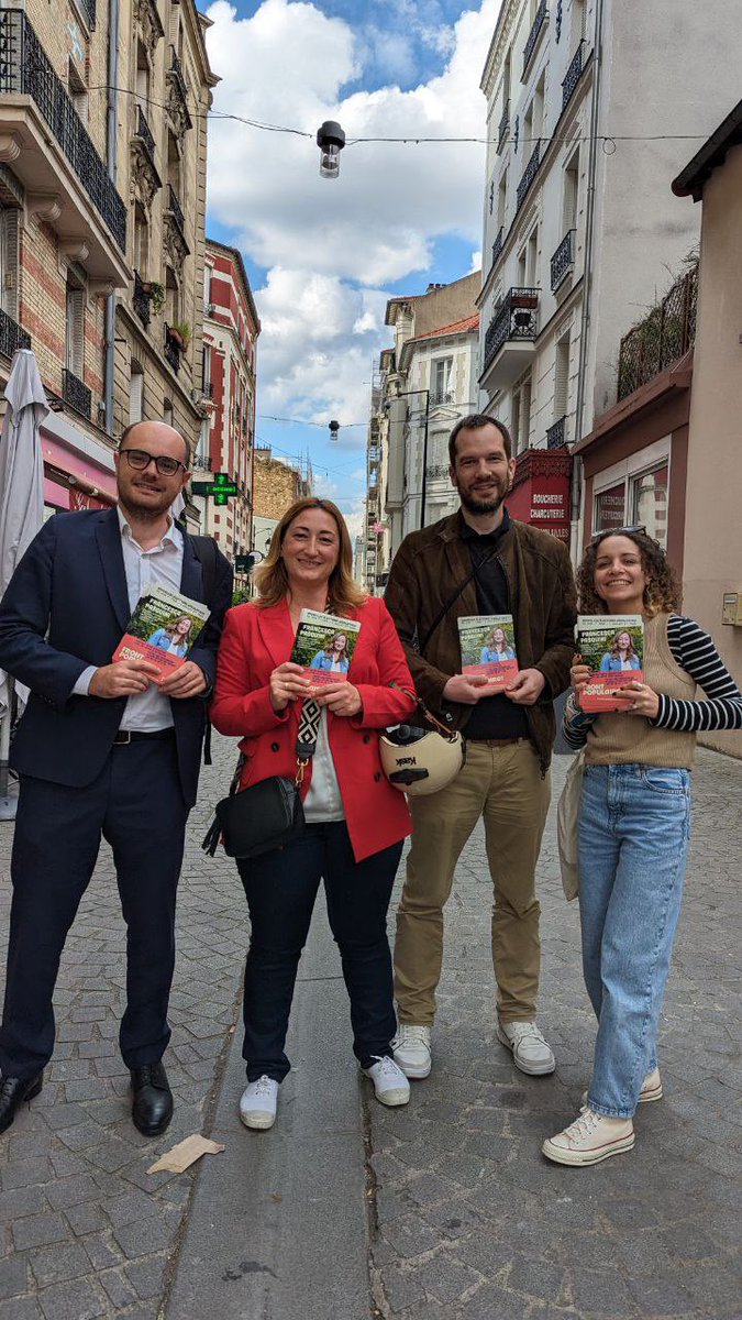 JeunesG92's tweet photo. Déjà mobilisé.e.s sur le terrain à #Asnieres et #Colombes pour renvoyer @FMPasquini à l’Assemblée Nationale !

Face à l’extrême-droite et à la #macronie , les #30juin et #7juillet chaque vote compte ✊🏽

#frontpopulaire https://t.co/Sl4UdY3vEO
