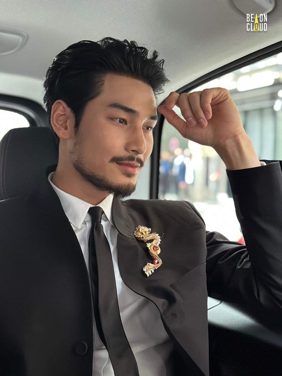 fabmagazineth's tweet photo. #อาโปณัฐวิญญ์ #apo555 ออกเดินทางไปร่วมงาน 150th essence of extraleganza gala dinner #piaget​ #apopiagetinparis #piaget150 #nnattawin #beoncloud #piagetxapo #apoflytopariswithpiaget #fabmagth #fabmagazine #fabmagazineth #aponattawin​ #apopiaget150gala #fabmagazinethailand https://t.co/pBw0EIbmQb