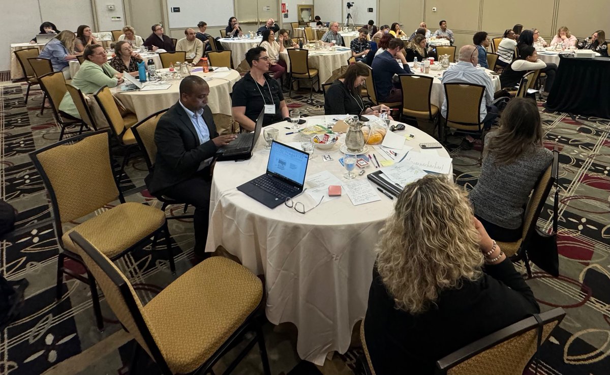 EQIP_ON's tweet photo. Thanks to everyone who joined us today for the E-QIP Report Back Day 2024!  We appreciate your contributions to the discussions and look forward to continuing the conversation!  #Gratitude @CMHAOntario @AMHOnt https://t.co/kEG3bbjUJr