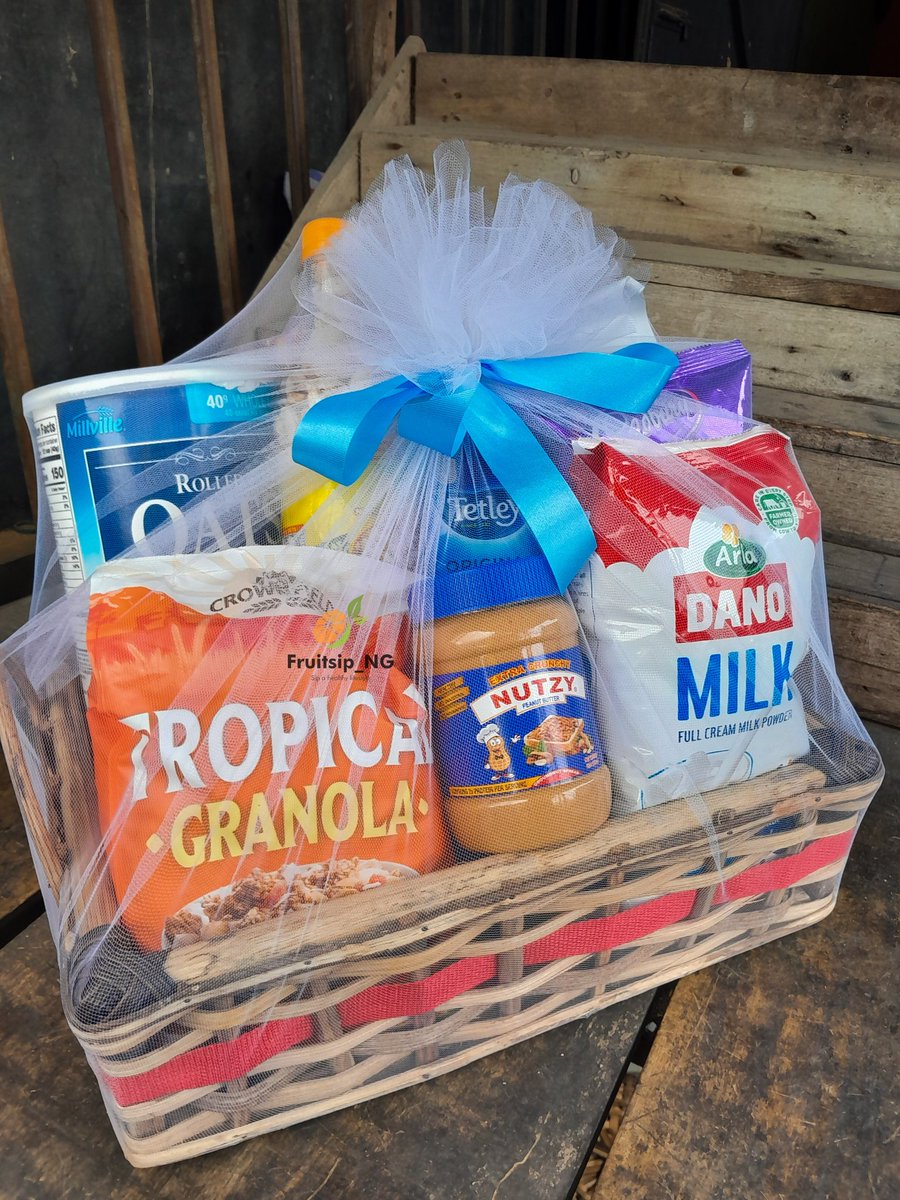 fruitsipng's tweet photo. FATHER'S DAY GROCERY HAMPER.
FRAME 1: N85000
FRAME 2: N120,000
Kindly send a DM to order for your amazing Father. Your "HERO"
#fathersdaygift #fruithamper #fruitbasket #groceryhamper https://t.co/WHXfkp0ied