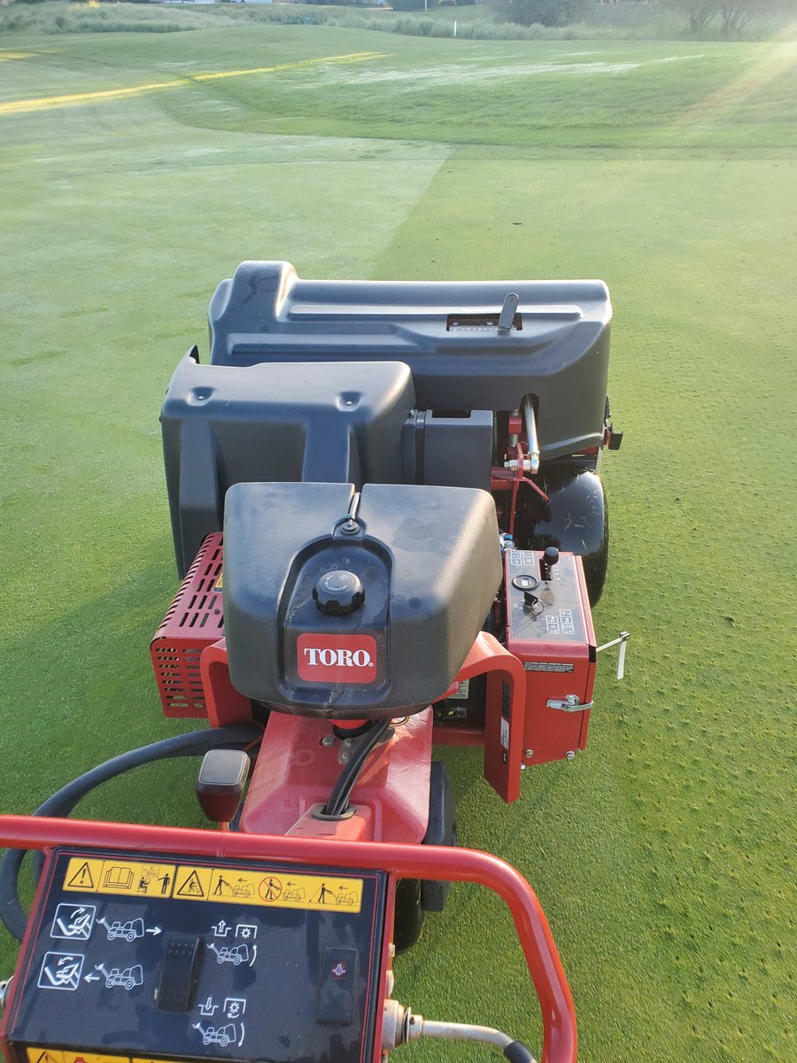 MedallionSuper's tweet photo. Continuing Monday maintenance.  Getting them ready to handle the upcoming heat wave. https://t.co/xVJHIVYujx