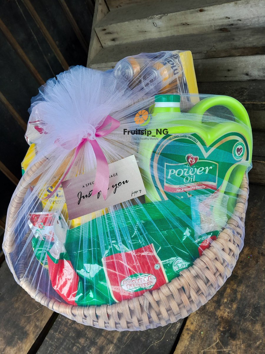 fruitsipng's tweet photo. FATHER'S DAY GROCERY HAMPER.
FRAME 1: N85,000
FRAME 2: N160,000
Kindly send a DM to order for your amazing Father. Your "HERO"
#fathersdaygift #fruithamper #fruitbasket
#groceryhamper https://t.co/NJspiFYhZV