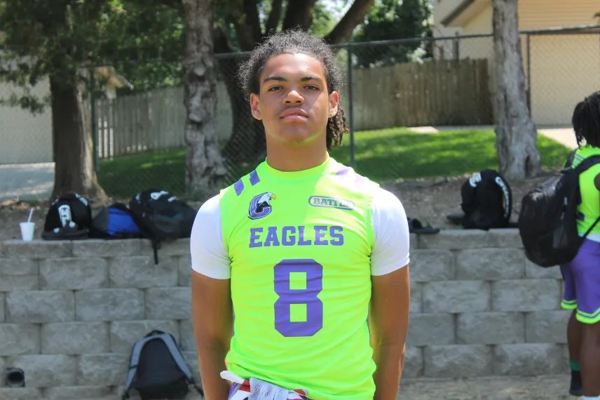PrepRedzoneNE's tweet photo. HOW We Got Here? PRZNE 2027 Initial Rankings Release

@ToryP_3 @BraylenwarrenQB @HaynieKylonn @tytessendorf @jkt_logan @kaisenjones_ @brockstonteply1 @MattErickson__ @FreyWyatt53088 @steviegrab @QuentinMalone22 @LukeWellman66 @CaleSheets 

Read: https://t.co/hVyboJ2AMS https://t.co/7RdMZBZT8N