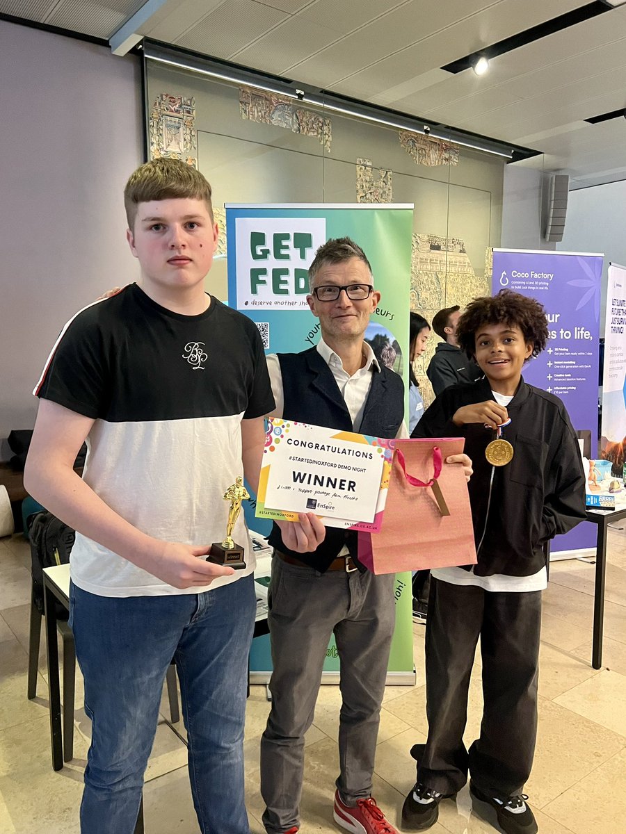 enspireoxford's tweet photo. Huge shoutout to our incredible runners-up, Get Fed Coffee and Dosojin! 🎉 Your pitches were outstanding and full of potential. #StartedinOxford #DemoNight #oxford https://t.co/j44uk3RMOf