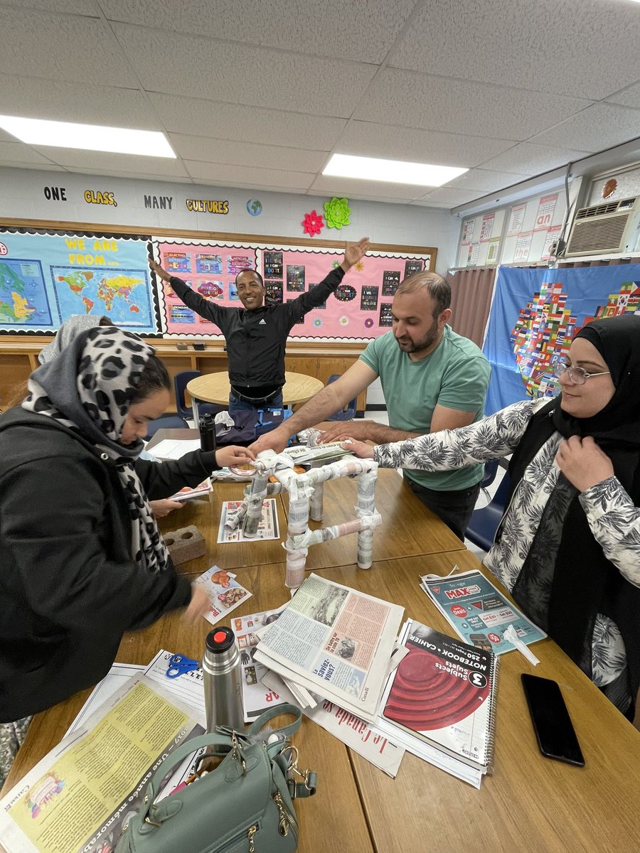 GetDiplomaFast's tweet image. Yesterday Ms. Kim and Ms. Brianna’s class learned about the CN Tower. Today students created their own towers in groups! Stay tuned until tomorrow for the final products to see how much weight each tower can withstand! #adulted #teamwork #speaking