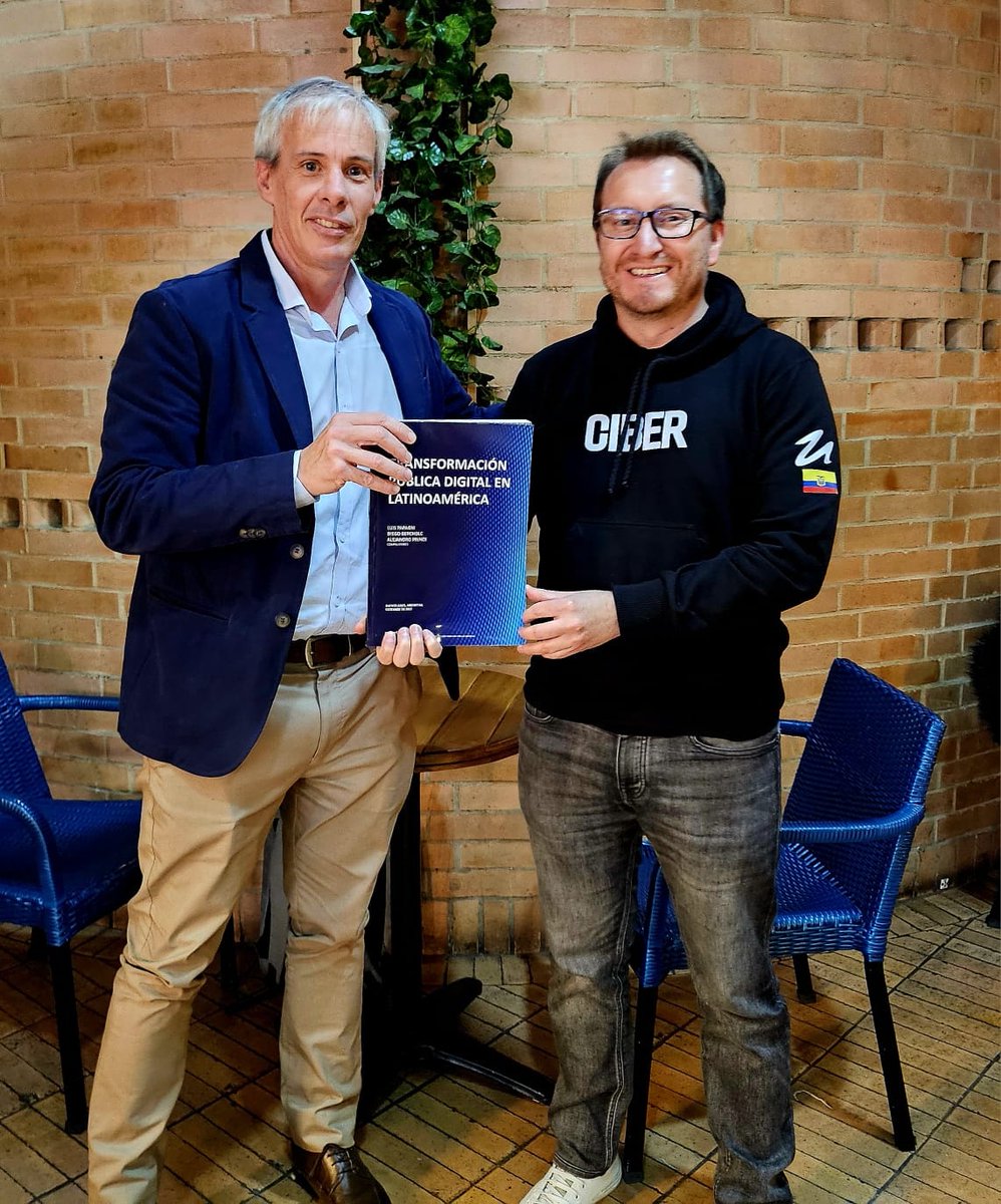 luispapagni's tweet image. En un encuentro con @coli6 otro de los autores del libro Transformación Pública Digital en LATAM, coincidimos en la transición de los gobiernos digitales a inteligentes, con una fuerte estrategia de ciberseguridad, en protección no solo de la ciudadanía, sino también de sus datos