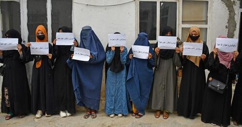 La situation en Afghanistan constitue la crise des droits des femmes la plus grave au monde et elle ne cesse de s'aggraver limportant.fr/infos-monde/3/…