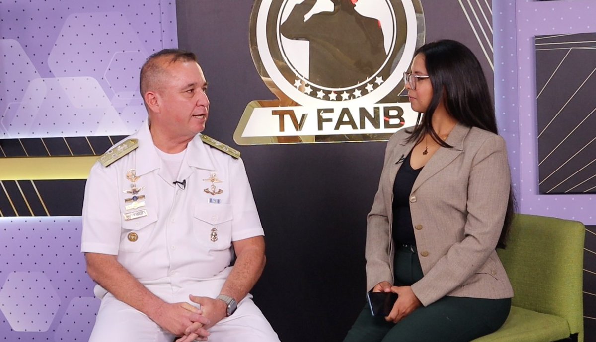 mppd_ochina's tweet photo. En una entrevista en el Programa NOTICIAS @TVFANB, el @VA_GonzalezJose Dir. de #OCHINA destacó el papel importante del Faro Estratégico de la Fachada Atlántica Isla Corocoro y la puesta en circulación de la 2da Edición de la Emisión Filatélica "Faros de Venezuela" 30 Aniv. OCHINA https://t.co/UTeqexScxe