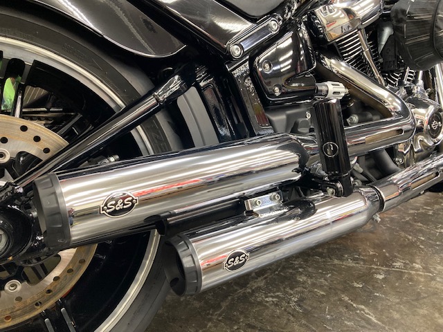 kaiho214's tweet photo. 名前　玄さん
住み　川崎
身長　174
車種　FXBRS
好き　バイク　キャンプ　料理　仕事
#バイク好きと繋がりたい
#バイク乗りとして軽く自己紹介 https://t.co/zX1Gyo0AaW