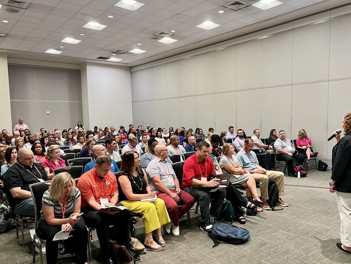 Megan Gist tweet media