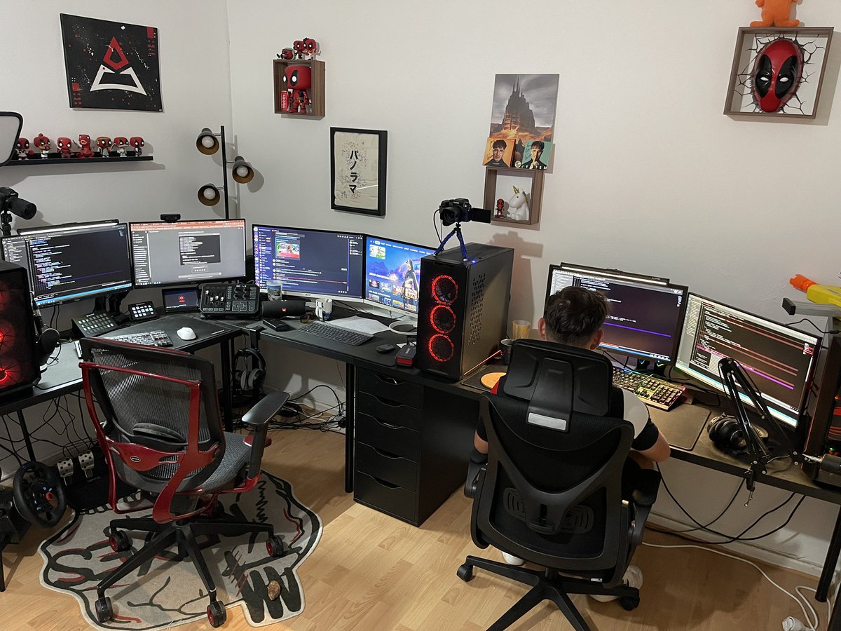 AlphaAlone tweet media