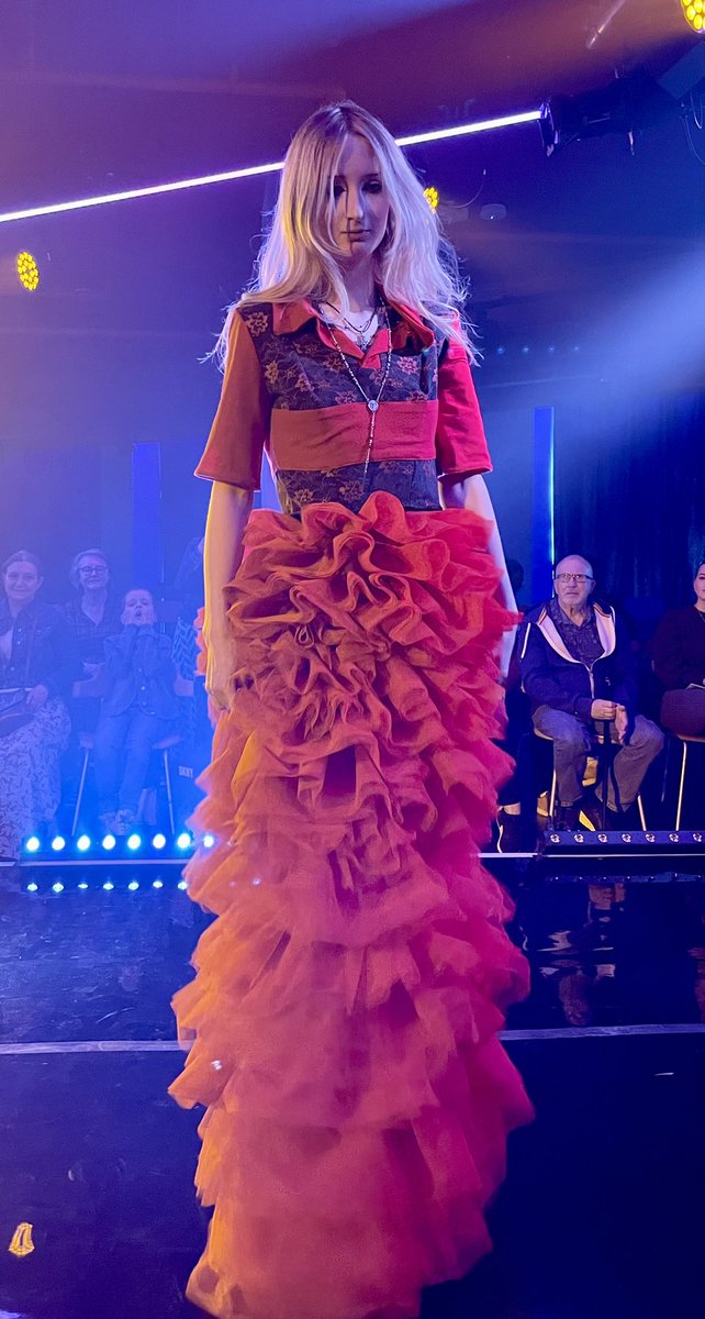 kristenharries tweet media