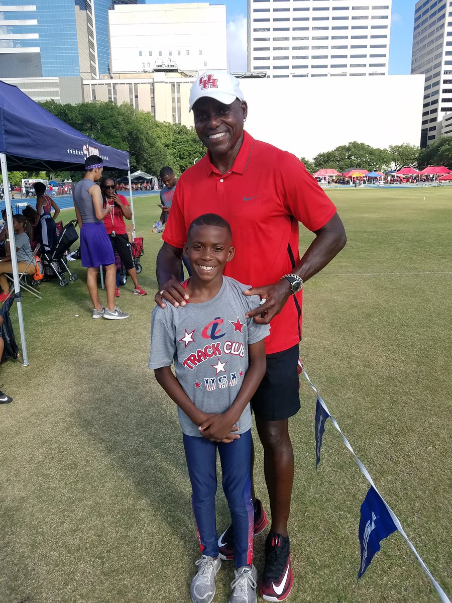 Bradley Lowman ⭐️ 2025 (@bradleylowman12) on Twitter photo Go cougs🐆
<a href="/WillMBlackburn/">Will Blackburn</a>
<a href="/Carl_Lewis/">Carl Lewis</a>
<a href="/UHCougarTF/">#HTownSpeedCity</a>
#visit #uncommitted #htownspeedcity Go cougs🐆
<a href="/WillMBlackburn/">Will Blackburn</a>
<a href="/Carl_Lewis/">Carl Lewis</a>
<a href="/UHCougarTF/">#HTownSpeedCity</a>
#visit #uncommitted #htownspeedcity