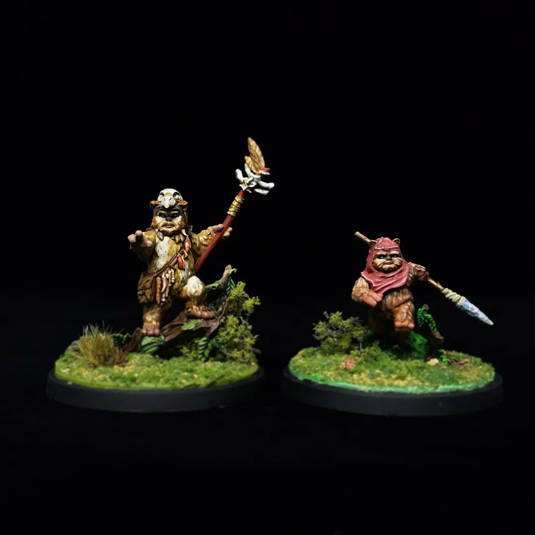 Elle_FireSpray's tweet photo. Logray and Wicket from the Yub Nub Squad Pack from Star Wars Shatterpoint by Atomic Mass Games ✨

#starwarsshatterpoint #atomicmassgames #starwars #miniaturepainting #greenstuffworld #nopaintnogain #logray #wicket #yubnub #ewok #returnofthejedi https://t.co/L6KcZU4FtG