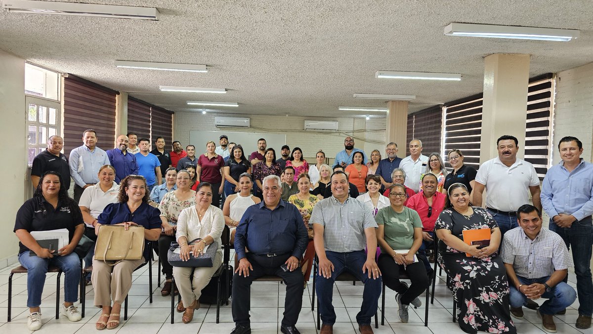 Reg5Carbonifera's tweet photo. 🟢 Jornada Nacional de Información y Comunicación de la Respuesta Nacional 2024. #Reg5Carbonífera 

#EverardoPadrón 
#SNTEcontigo 
#ConeXiónSNTE https://t.co/IggZy45dqX