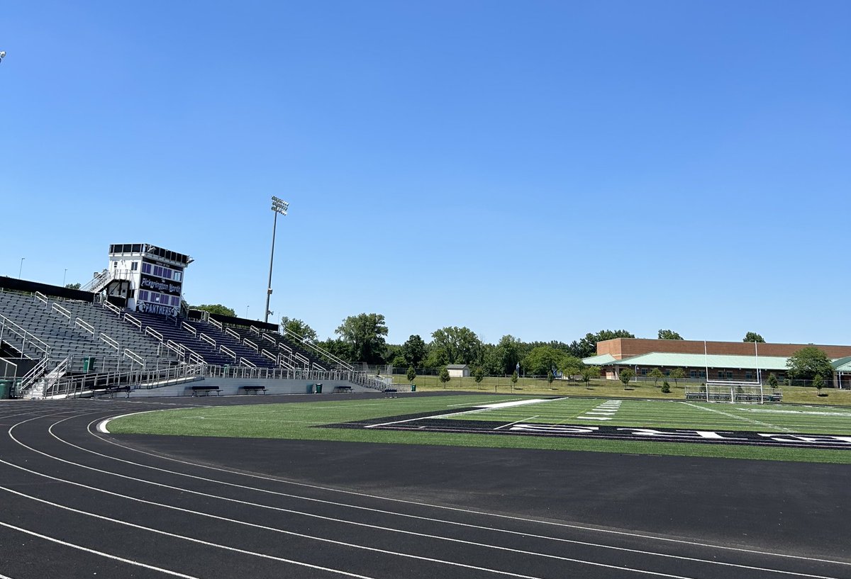 GameOne_USA's tweet photo. 📍Pickerington, OH

On campus with our new partners @PNAthletics 🐾 https://t.co/8PI3QBJmE3
