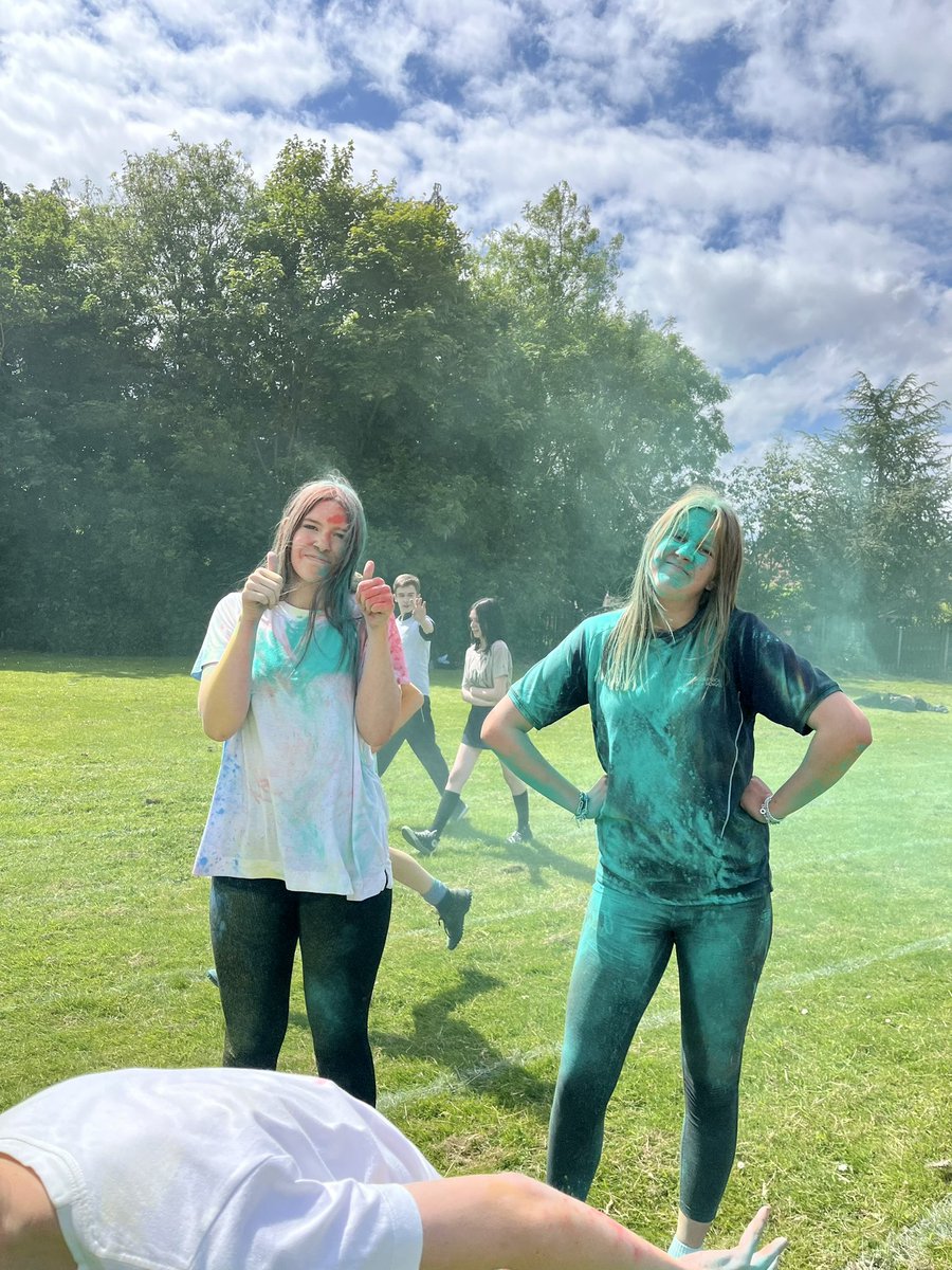 MiddlewichPE's tweet photo. 🟠🔴🔵🟡MHS Colour Run 2024🟠🔴🔵🟡 https://t.co/BWw82Q61c9