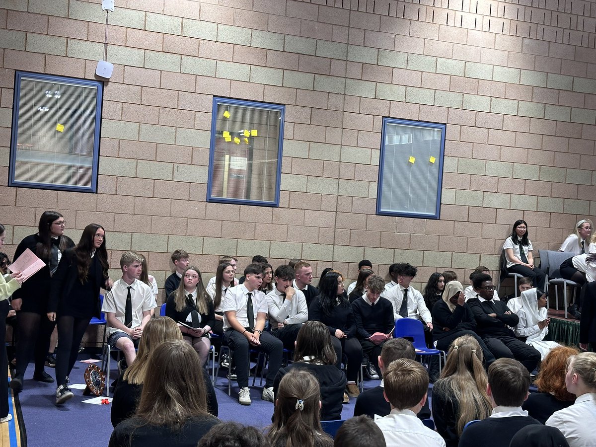 So many people I’m so very proud of tonight, and bidding and very fond farewell to another amazing S6. So many positive destinations the list just kept on coming! Always part of Team Liberton. Exactly the evening I needed to get me through this last few weeks 😊