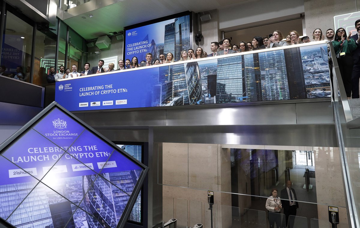 The London Stock Exchange celebrated the launch of Crypto ETNs to the Main  Market today, welcoming @WisdomTreeEU Issuer X Limited, @21Shares AG,  Invesco Digital Markets plc and @GlobalXETFs Digital Assets Issuer Limited.