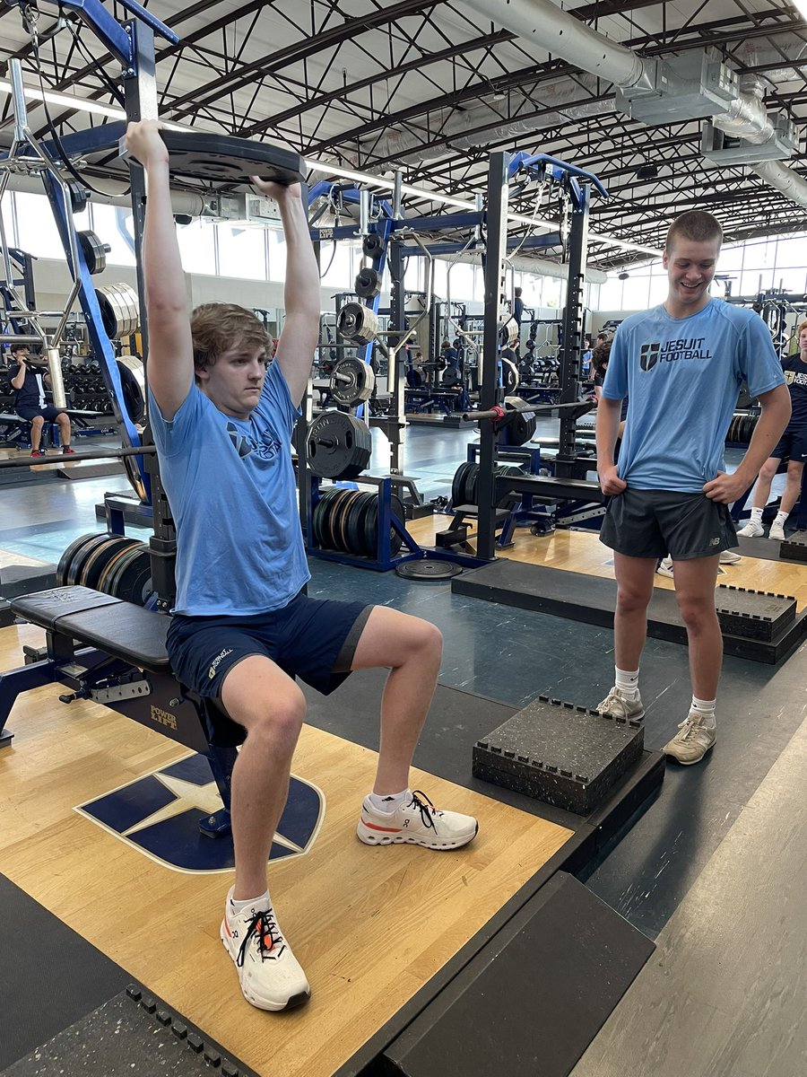 Jesuit Freshmen tweet media