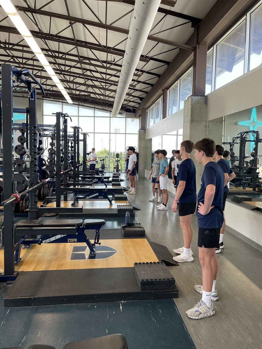 Jesuit Freshmen tweet media