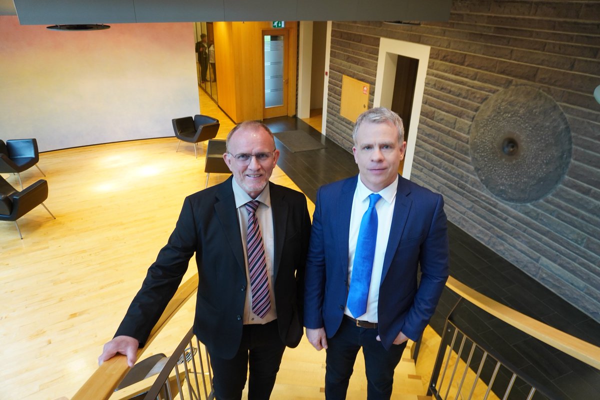 Þessir tveir ætla að tala fyrir Viðreisn í kvöld.

#eldhúsdagur