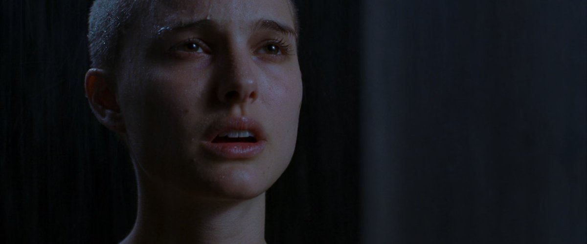 TheCinesthetic's tweet photo. V for Vendetta (2005) dir. James McTeigue https://t.co/0812GpR15R