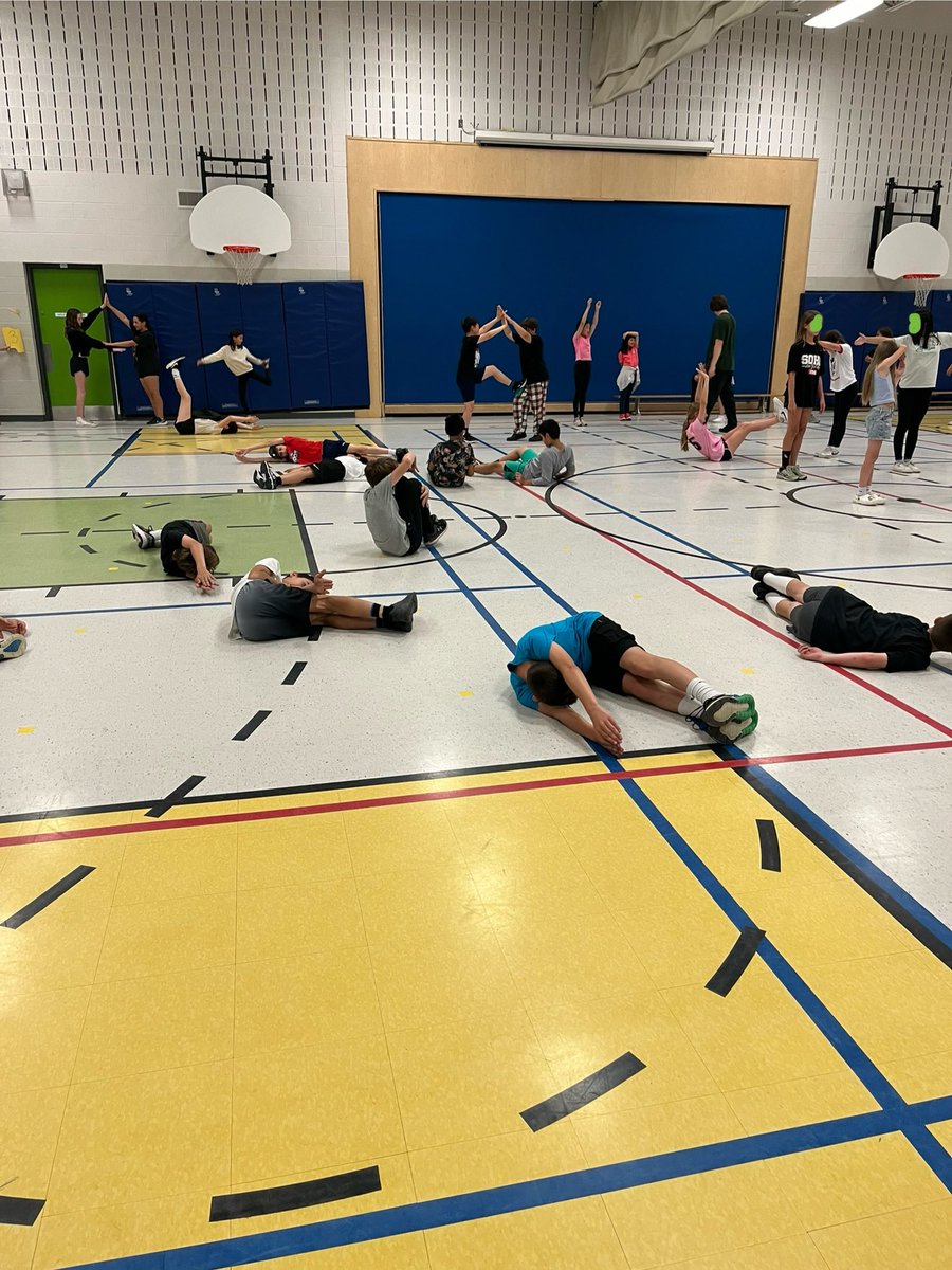 Ms Côté 🍎✨ tweet media