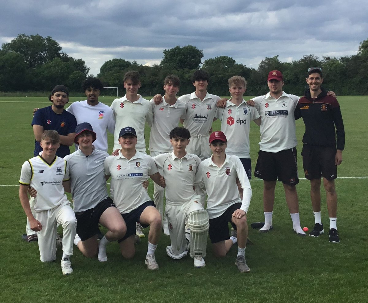 PE | The Crypt School tweet media