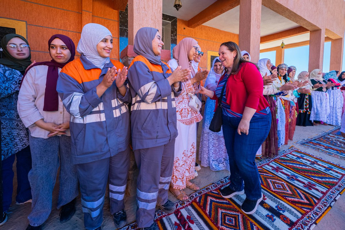 AyaGoldSilver's tweet photo. Nous avons été ravis d’accueillir @IsabelleValois6, ambassadrice canadienne au Maroc, hier à Zgounder.🇨🇦-🇲🇦
Un vrai plaisir de présenter l’expansion de nos opérations, ainsi que de nos projets de durabilité.  

Merci pour votre visite!😍

#Canada #Maroc #Morocco #Moroccomining #responsiblemining $AYA $AYASF