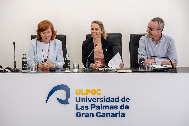 Great memories from last Friday's seminar "Towards International Programmes in Higher Education: Peer Teaching &amp; #EMI" at <a href="/ULPGC/">ULPGC</a>. 

It was so inspiring to witness English teachers, content teachers and students working together towards a common goal 💪🏻 

ulpgc.es/noticia/2024/0…