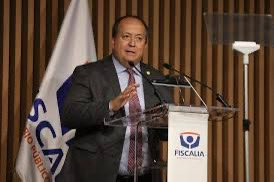 diputadonaranjo's tweet photo. Si alguien piensa que los chilenos tienen mala memoria se equivocan.A pesar del tiempo que ha pasado todos se pregunta donde están los integrantes de las BANDAS de HERMOSILLA y ALCALDES que la fiscalia no puede ubicar. Vamos en 12.096 horas https://t.co/JY4mt0wBu3