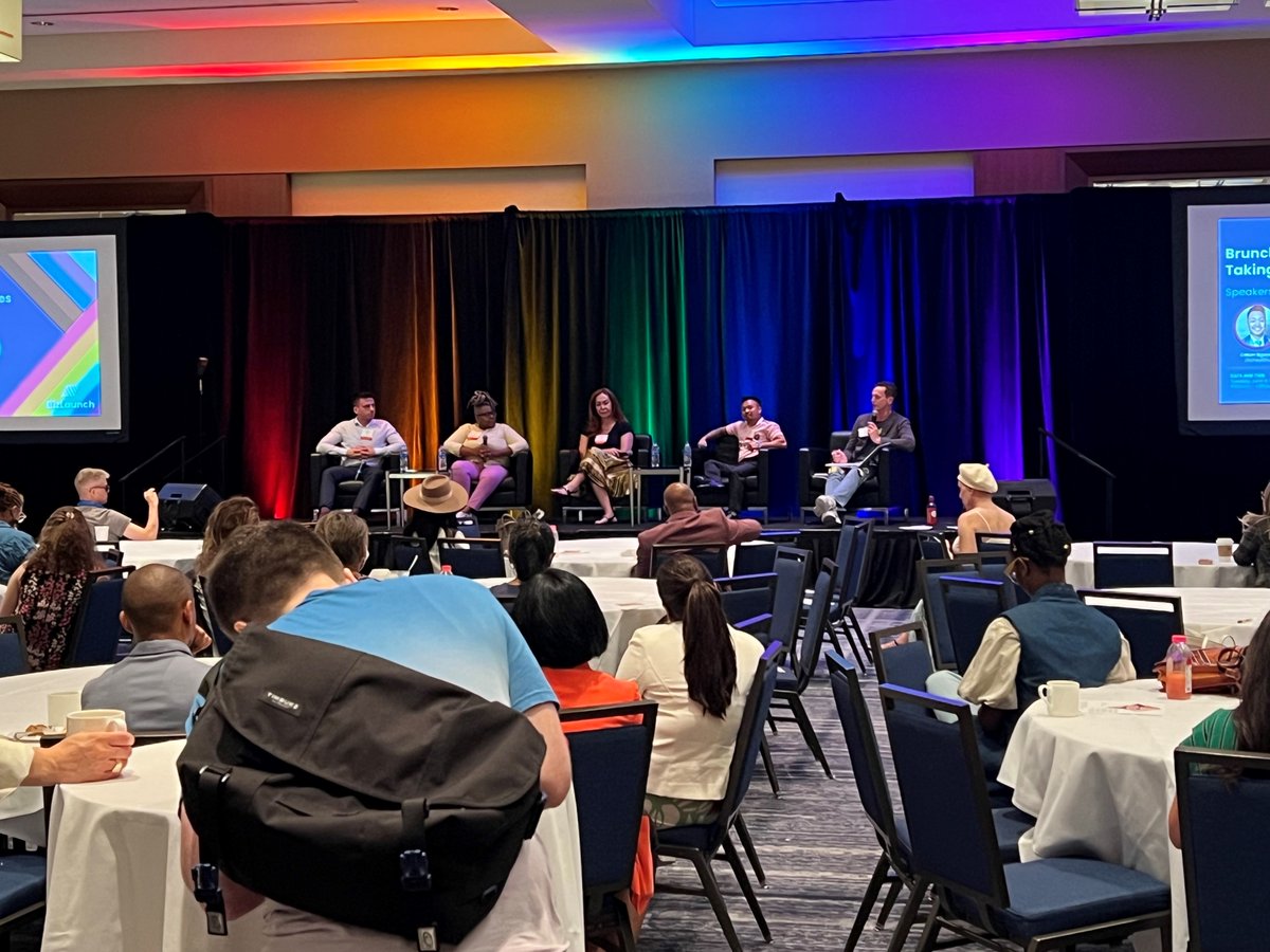 AEDBizLaunch's tweet photo. We had a fabulous time celebrating #PrideMonth at our Brunch &amp; Business event, which highlighted LGBTQ+ spaces. Yesterday's theme was #kindness and #empathy. At BizLaunch, we are proud to serve diverse entrepreneurs from all walks of life. #LoveWins https://t.co/ROjlcr0t0i