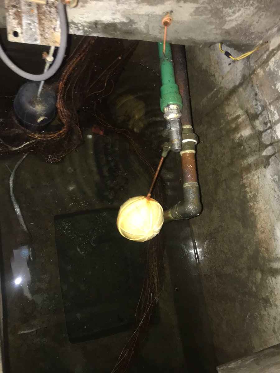 linea_caliente_'s tweet photo. #Local | El #IEBEM que encabeza Eliacin Salgado, adeuda 2 millones de pesos al Sistema de Conservación, Agua Potable y Saneamiento de Agua de Jiutepec #SCAPSJ por lo que el servicio se ha delimitado a las instituciones educativas.
Tanto escuelas del nivel preescolar, primaria y secundaria están contemplando suspender las clases presenciales porque se están quedando sin el vital líquido.
