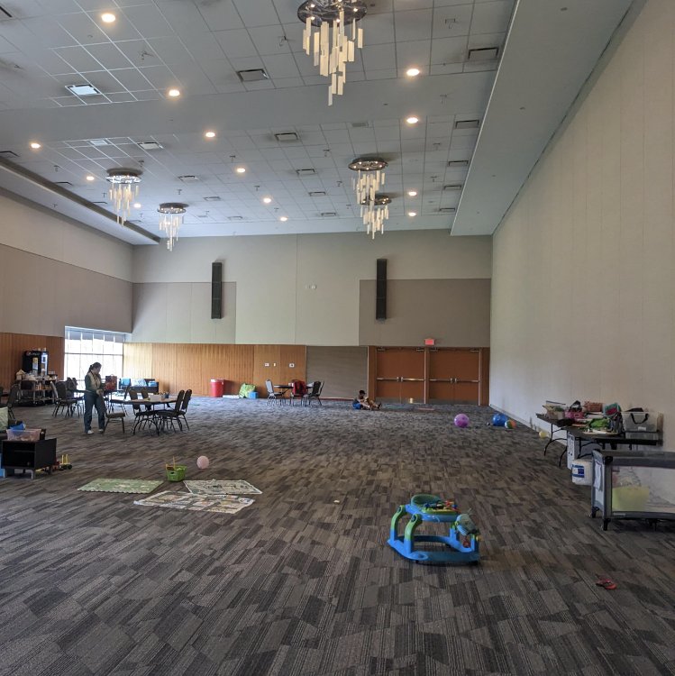 jonesmcella's tweet image. A humble suggestion for next year to make @CAEPConference more child-friendly: offer on-site childcare like @SRPCanada&apos;s annual Rural and Remote conference. 👇🏼 from last year&apos;s childcare space at #SRPC2023 in Niagara Falls