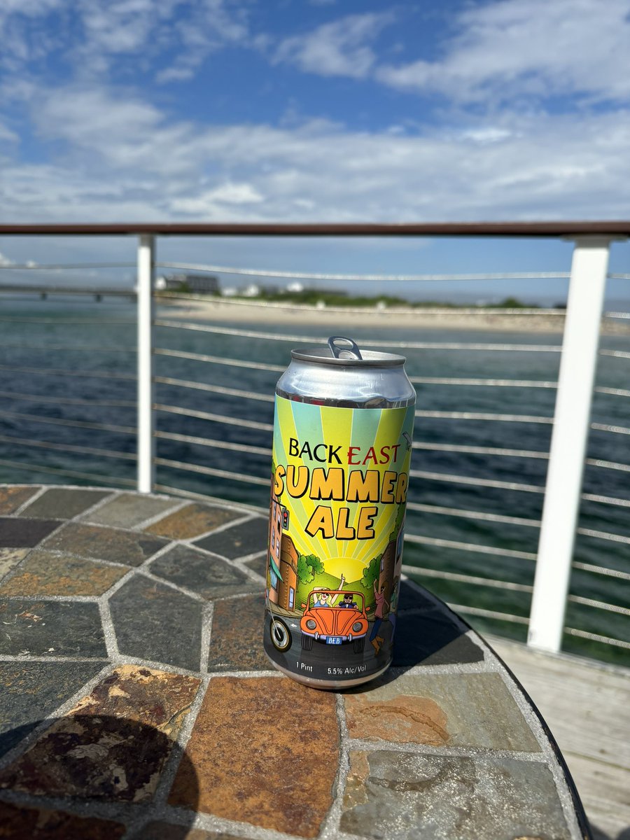 Mwalsh9Walsh's tweet photo. Nothing like an @BackEastBrewery Summer Ale on the Ogunquit River.#Maine #ogunquit #backeast #summer #seachambers #hightide #fishing#drinklocal https://t.co/N4SpzU1qxy