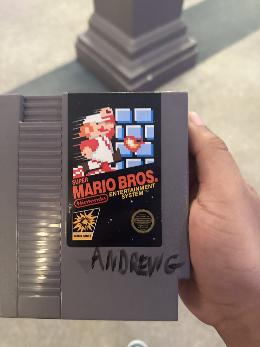 Gamerbro4533 tweet media